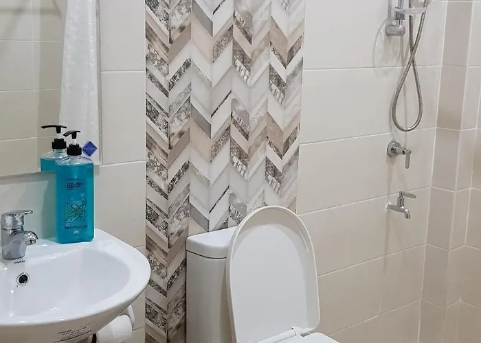 Hotel Acrige Apartelle At Heart Of Bogo City, Cebu Banban